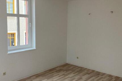 Wohnung Oelsnitz (Erzgebirge) - 2 Zimmer, 229 m&sup2;, 229&euro; | Angebot:25444205