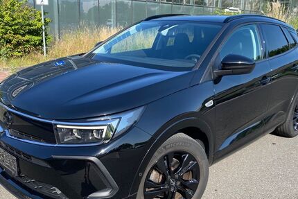 Opel Grandland (X) 95.000 km 15.690 &euro; aschaffenburg 63741