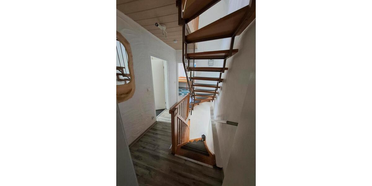 Einfamilienhaus Ochtendung - 6 Zimmer, 133 m&sup2;, 200.000&euro; | Angebot:24611703