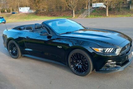 Ford Mustang 57.000 km 32.998 &euro; Wertheim 97877