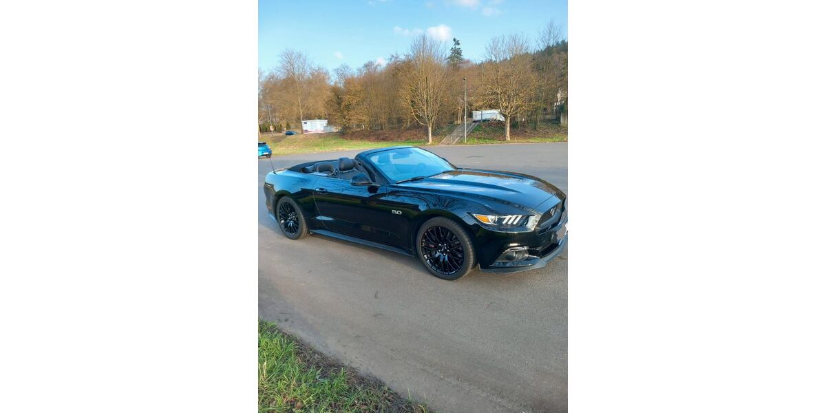 Ford Mustang 57.000 km 32.998 &euro; Wertheim 97877
