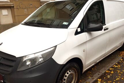 Mercedes-Benz Vito 225.500 km 7.800 &euro; Essen 45145