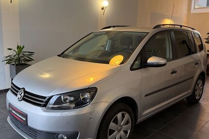VW Touran 173.507 km 8.900 &euro; Gera 07552