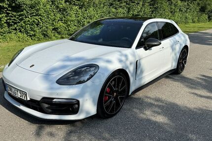 Porsche Panamera 43.000 km 72.900 &euro; KARLSFELD (b.München) 85757