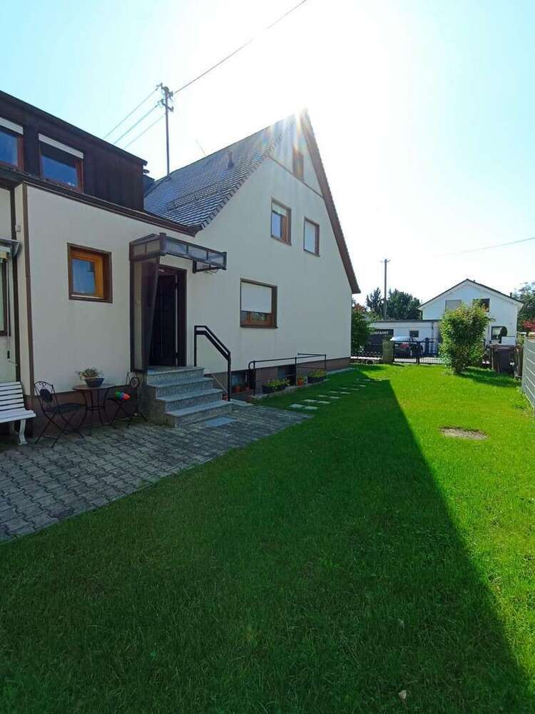 Haus zum Kaufen in Augsburg 720.000 € 120 m²