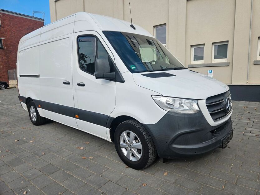 Mercedes-Benz Sprinter 122.700 km 31.000 € Viernheim 68519