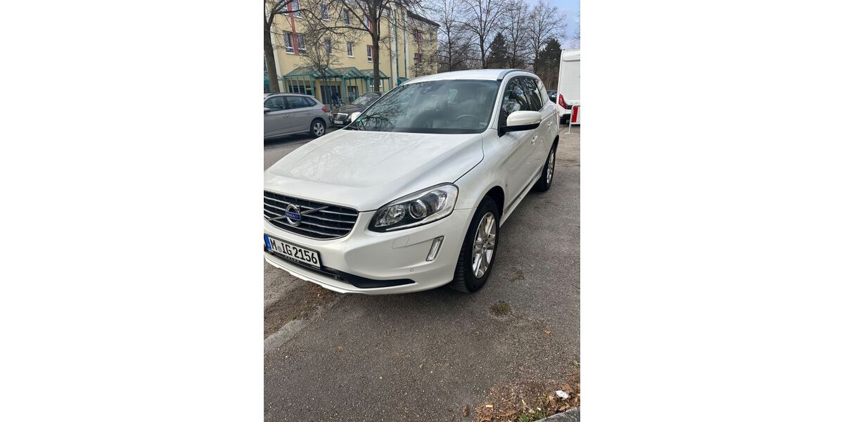Volvo XC60 313.000 km 12.500 &euro; München 81927