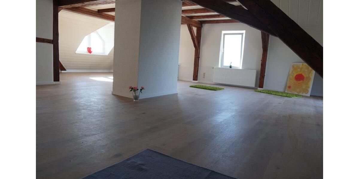 ****schöne helle sonnige große 5 Zimmerwohnung auf 2 Ebenen im OG 5 zimmer