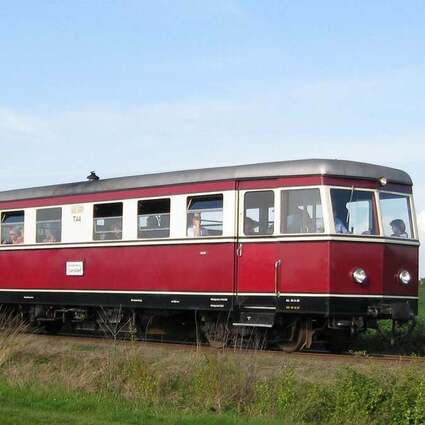 Triebwagenfahrt mit der Museums-Eisenbahn (Hin- und Rückfahrt) 31.05.2026 Bahnhof Bruchhausen-Vilsen