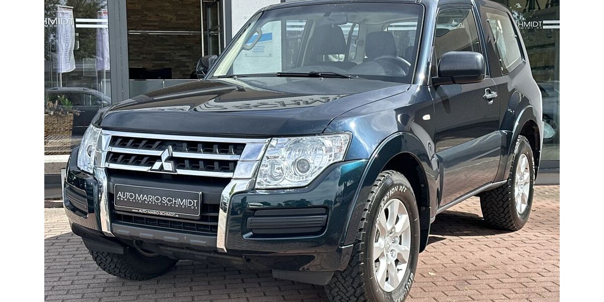 Mitsubishi Pajero 185.596 km 23.450 &euro; Königsbrunn bei Augsburg 86343