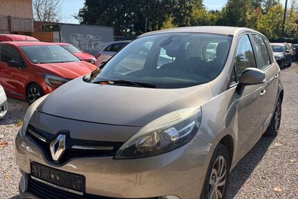 Renault Scenic 151.000 km 2.790 &euro; Berlin 13158