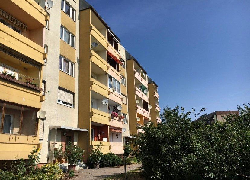 Etagenwohnung Artern - 3 Zimmer, 67 m&sup2;, 470&euro; | Angebot:26321989