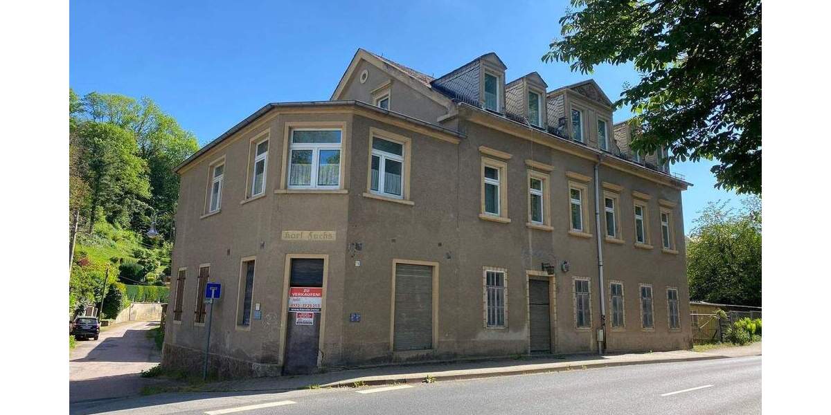 ** VERHANDLUNGSBASIS ** Historisches Mehrfamilienhaus nebst reichlich Nebengelass zum vollständigen Sanieren! 2 zimmer