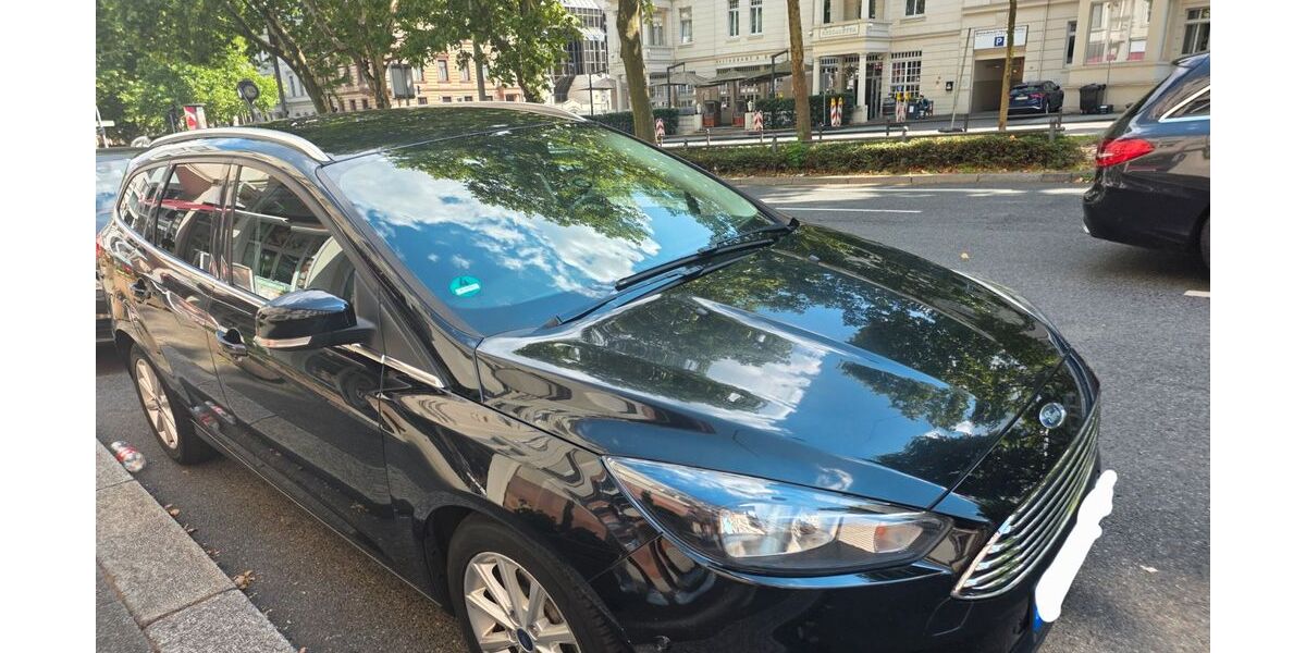 Ford Focus 129.500 km 10.000 &euro; Wiesbaden 65199