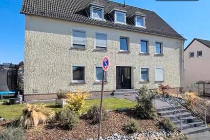 Haus Radevormwald - 15 Zimmer, 306 m&sup2;, 429.000&euro; | Angebot:27607473