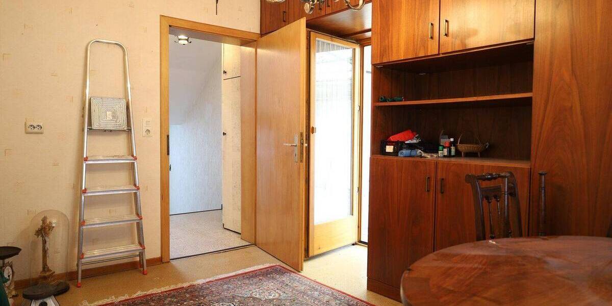 Reihenendhaus Niederheimbach - 7 Zimmer, 139 m&sup2;, 149.000&euro; | Angebot:26932098