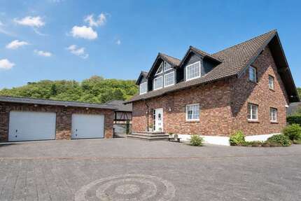 Haus Lohmar / Donrath Donrath - 7 Zimmer, 210 m&sup2;, 749.000&euro; | Angebot:26660190