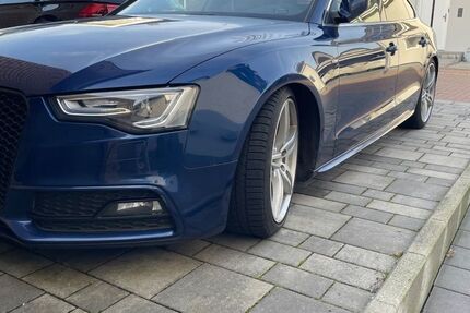 Audi A5 232.612 km 11.000 &euro; Nörvenich 52388