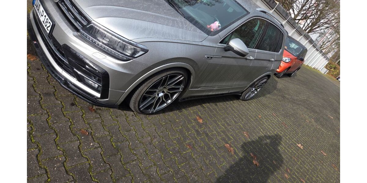 VW Tiguan 87.000 km 21.799 &euro; Wiesbaden 65197