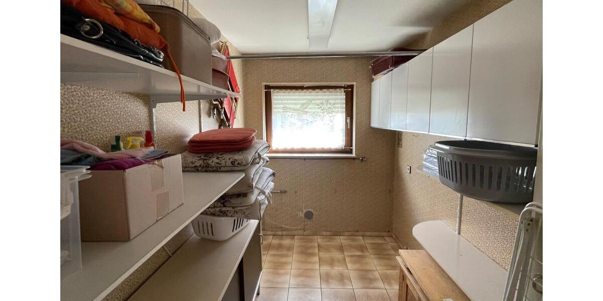 Bungalow Crailsheim - 6 Zimmer, 210 m&sup2;, 1.990&euro; | Angebot:26174918