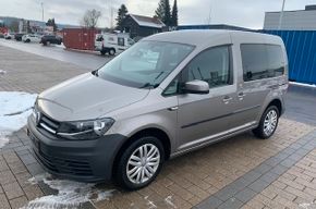 VW Caddy 118.000 km 15.600 &euro; Renquishausen 78603