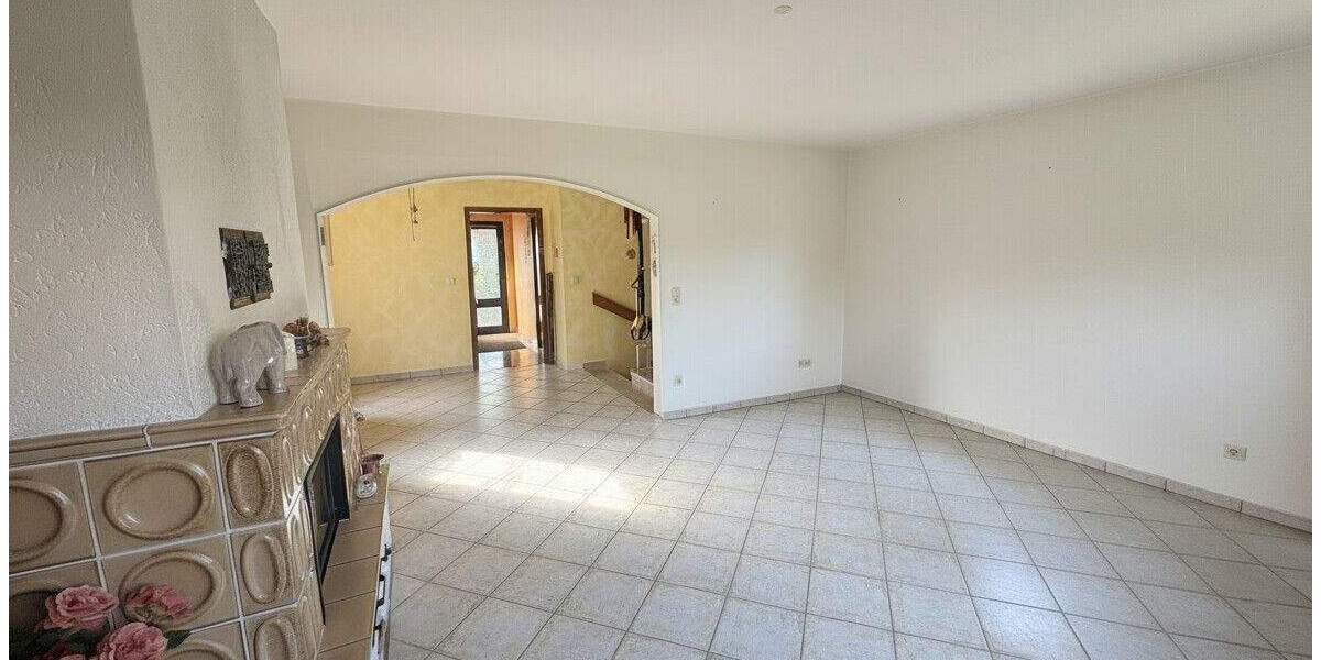 Reihenendhaus Weinheim Heiligkreuz - 3 Zimmer, 114 m&sup2;, 349.000&euro; | Angebot:25795986