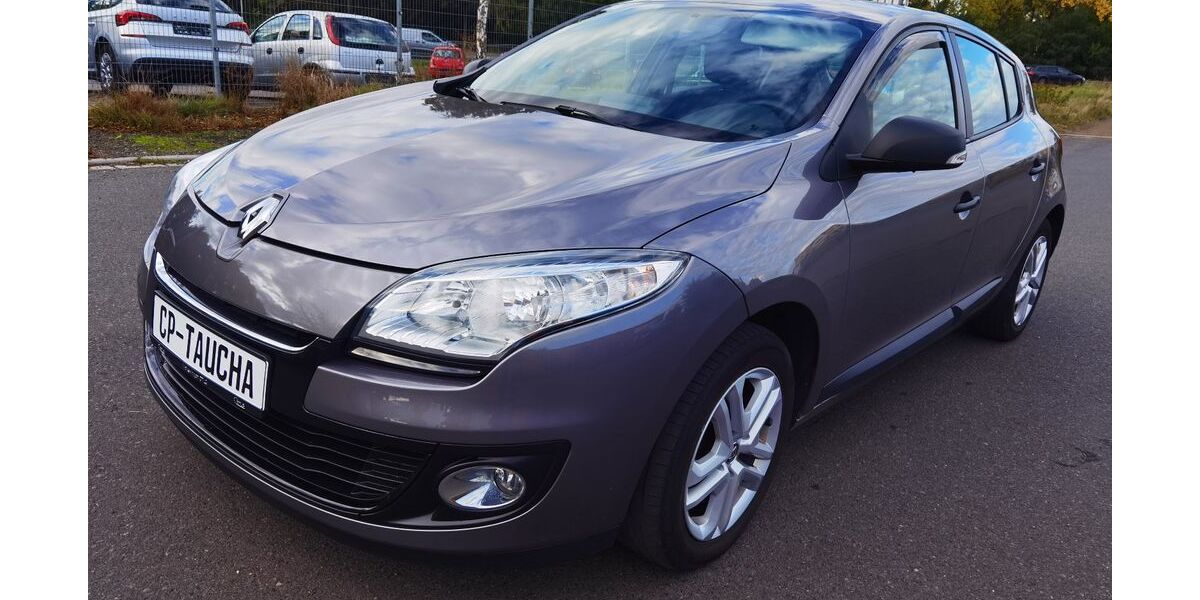 Renault Megane 147.100 km 3.490 &euro; Taucha 04425