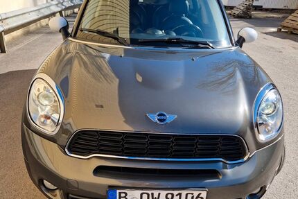 Mini Countryman S (Cooper) 143.000 km 5.000 &euro; Berlin 13347