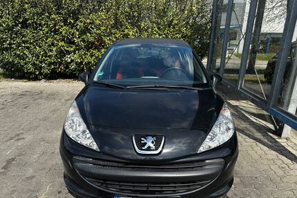 Peugeot 207 168.000 km 1.400 &euro; Garching 85748