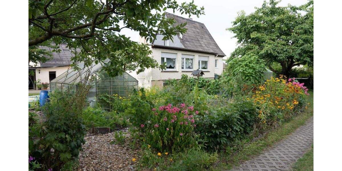 Einfamilienhaus Wesendorf - 1 Zimmer, 174 m&sup2;, 280.000&euro; | Angebot:25220682