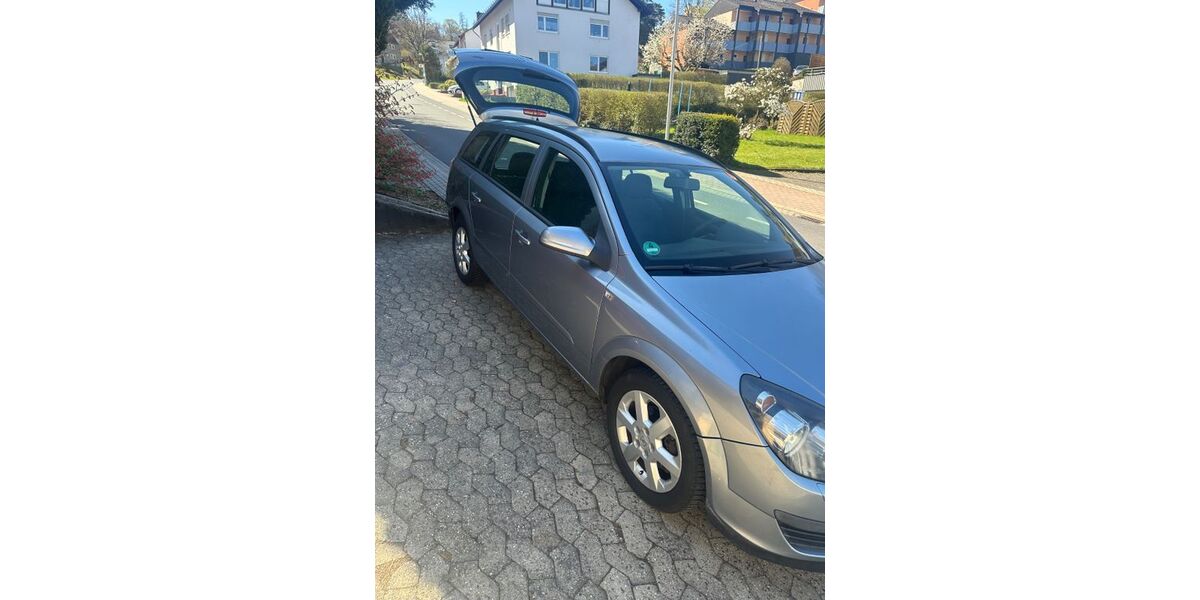 Opel Astra 107.000 km 2.990 &euro; melsungen 34212