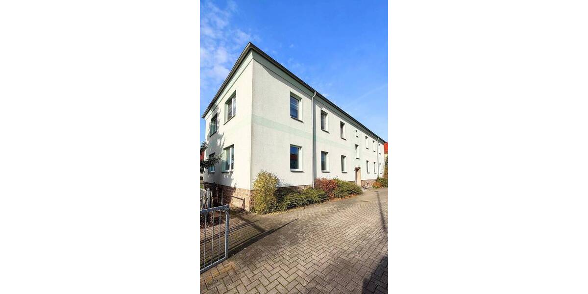 Etagenwohnung Zörbig - 3 Zimmer, 80 m&sup2;, 480&euro; | Angebot:24027971
