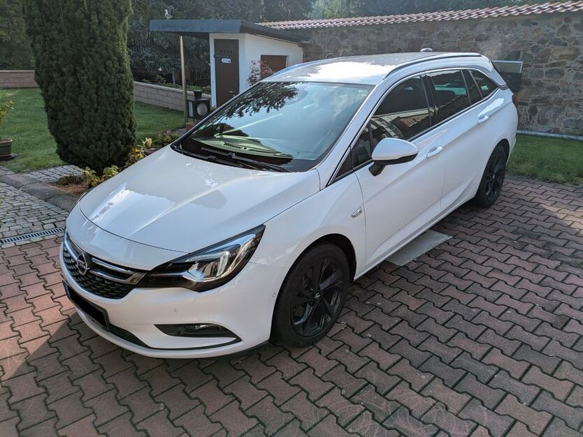 Opel Astra 82.000 km 9.749 € Lunzenau 09328