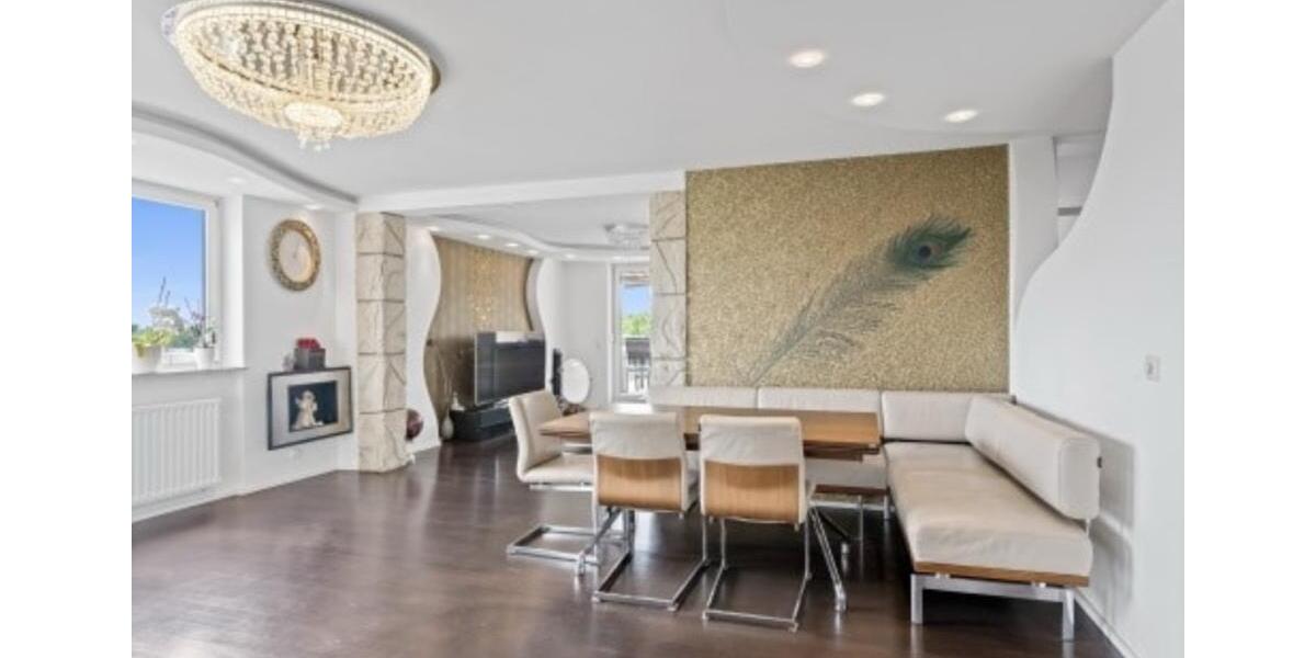 Penthouse mit Panorama: Exklusiver Blick über Reutlingen 4.5 zimmer