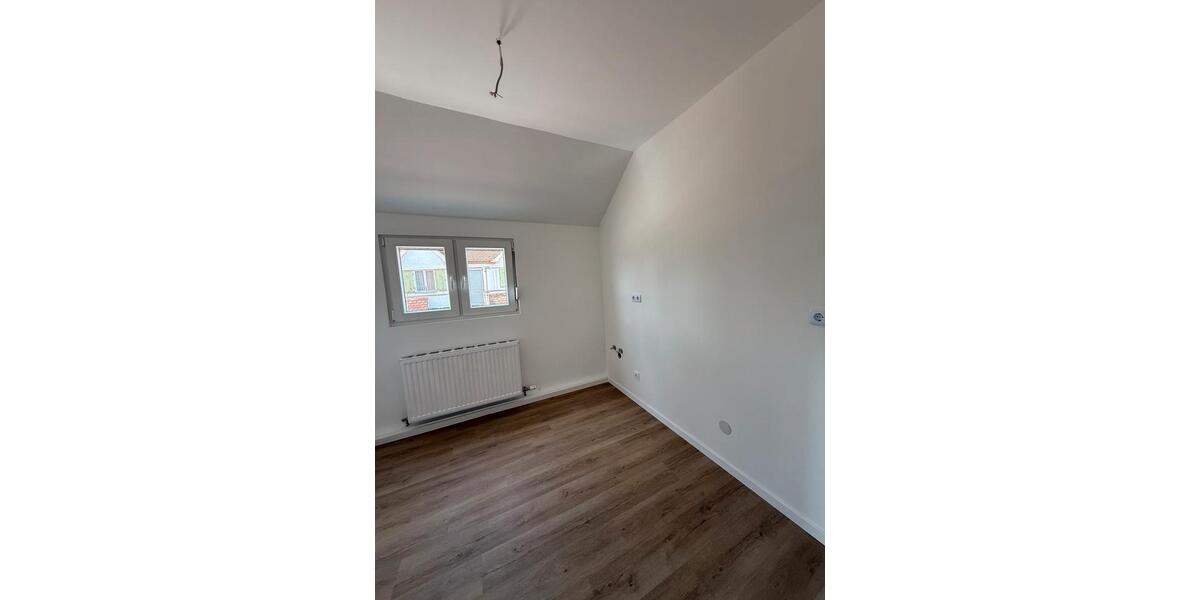 Mehrfamilienhaus, Wohnhaus Dillingen an der Donau - 5 Zimmer, 157 m&sup2;, 2.000&euro; | Angebot:26072122