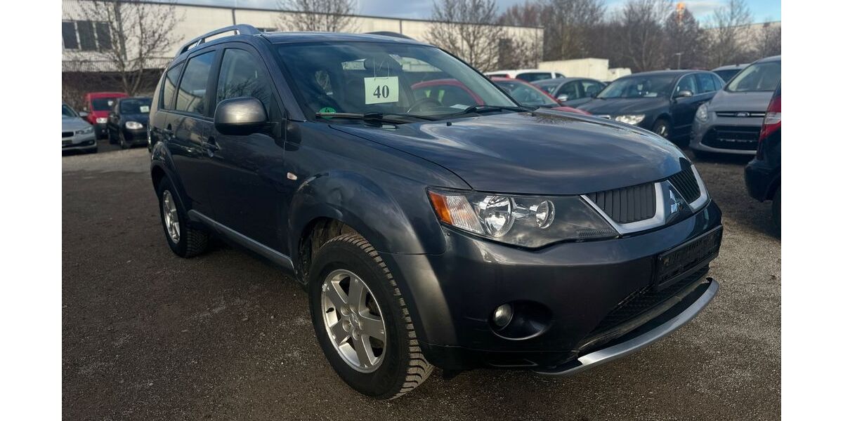 Mitsubishi Outlander 148.428 km 5.550 &euro; Augsburg 86167