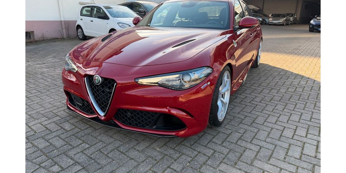 Alfa Romeo Giulia 79.000 km 62.900 &euro; Bonn 53175