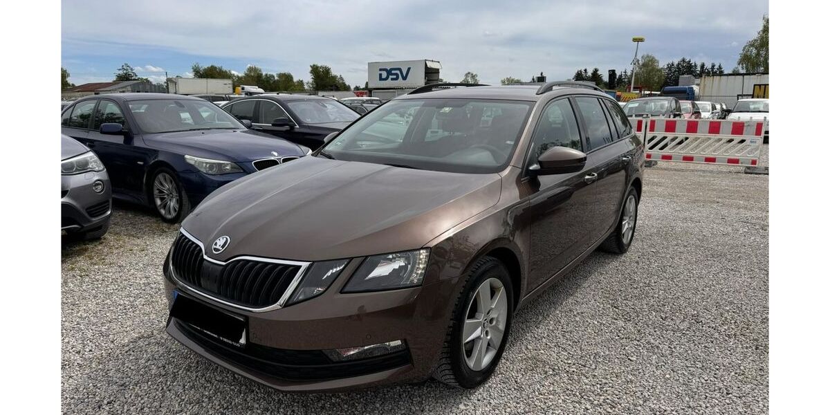 Skoda Octavia 245.000 km 6.800 &euro; München 81829