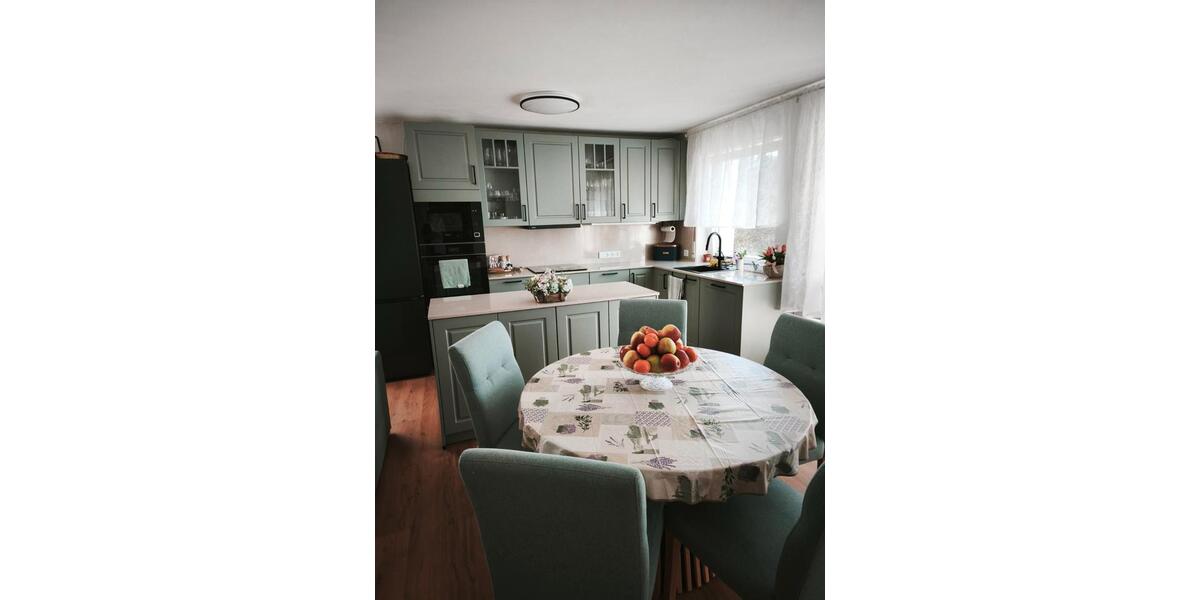 Etagenwohnung Laufenburg (Baden) - 3.5 Zimmer, 82 m&sup2;, 299.000&euro; | Angebot:27070242