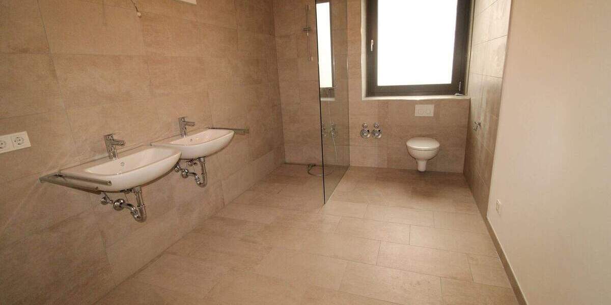 Etagenwohnung Spalt - 2 Zimmer, 75 m&sup2;, 865&euro; | Angebot:25677610