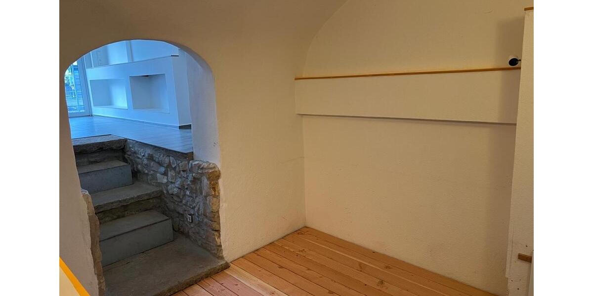 Einfamilienhaus Albstadt Gemarkung Onstmettingen - 6 Zimmer, 200 m&sup2;, 255.000&euro; | Angebot:26790882