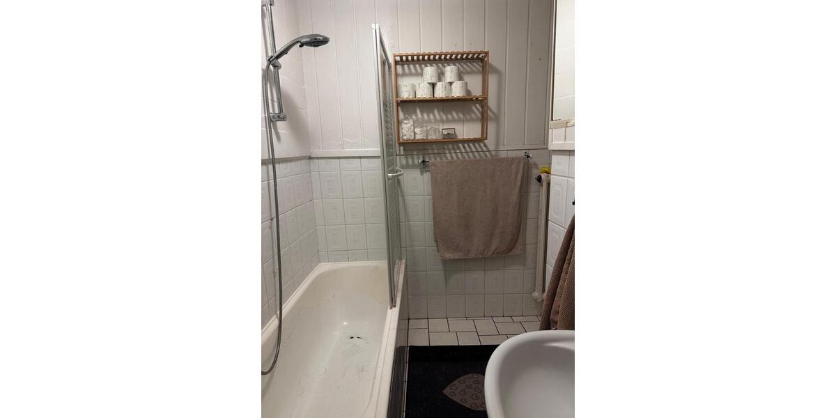 Dachgeschoßwohnung Calberlah - 4 Zimmer, 76 m&sup2;, 600&euro; | Angebot:26421273