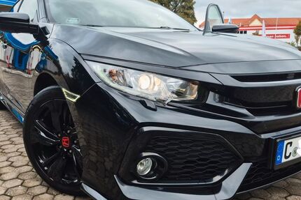 Honda Civic 50.881 km 16.399 € Chemnitz 09126