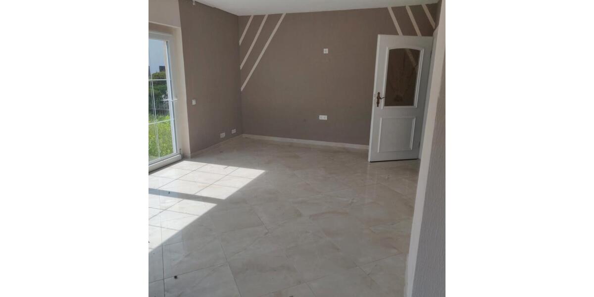 Doppelhaushälfte Berlin Reinickendorf - 7 Zimmer, 175 m&sup2;, 495.000&euro; | Angebot:27113700