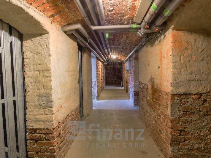 Etagenwohnung Chemnitz Altendorf - 2 Zimmer, 81 m&sup2;, 125.000&euro; | Angebot:25609379