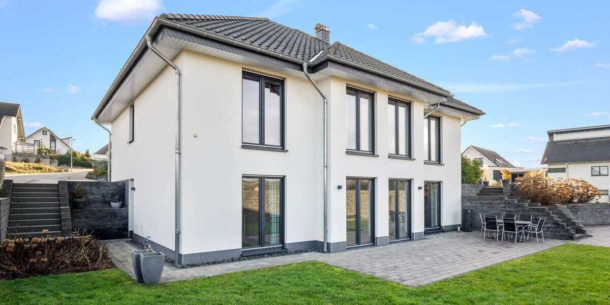 Haus zum Kaufen in Olpe 869.000 € 196.82 m² 7 zimmer