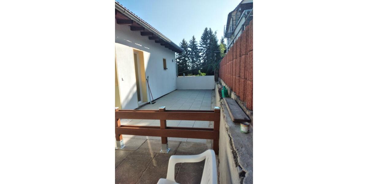 Etagenwohnung Pößneck - 2 Zimmer, 70 m&sup2;, 400&euro; | Angebot:26314557