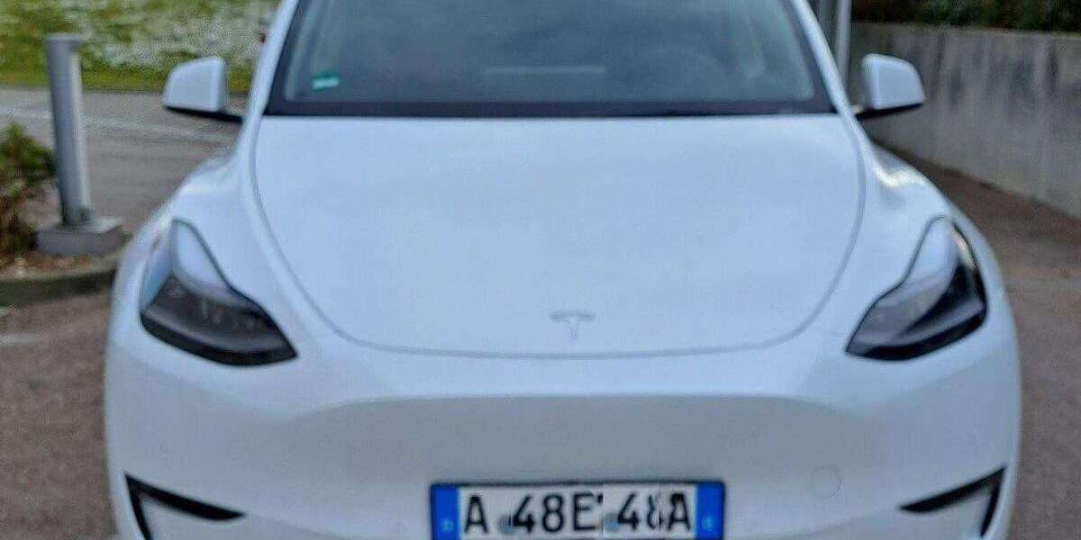 Tesla Model Y 37.800 km 36.890 € Augsburg 86179