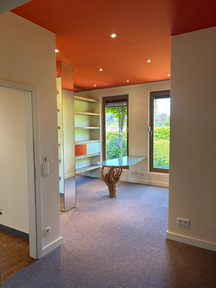 Ein- Zweifamilienhaus + Gewerbeeinheit + Pool - ländliche Lage zimmer