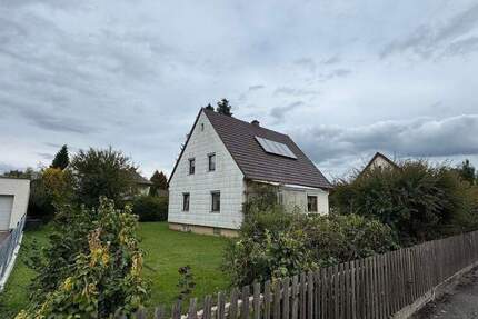 Einfamilienhaus mit 170 m² WohnNutzfläche auf 755 m² Grundstück in Altmühldorf 5 zimmer